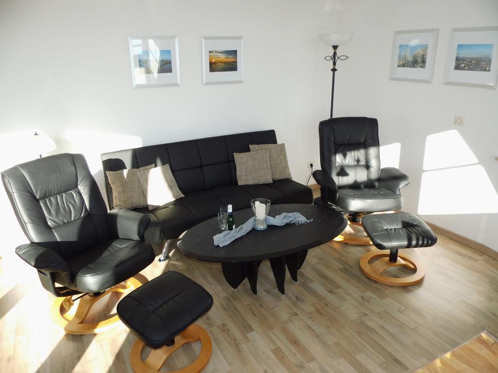 Yachthus - Direkt Am Meer Carolinensiel Room photo